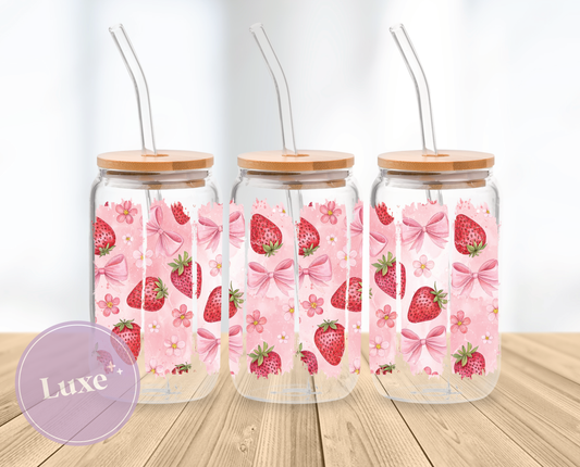 16oz Wrap #747 - Strawberries and Bows